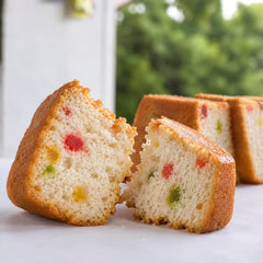 CLASSIC SLICE CAKE